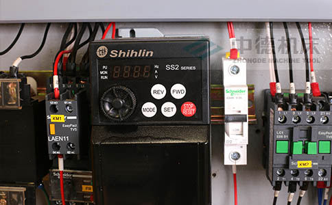 ZDS-432臺灣高品質變頻器,更低頻更節(jié)能,快速定位.jpg ZDS-432臺灣高品質變頻器,更低頻更節(jié)能,快速定位.jpg